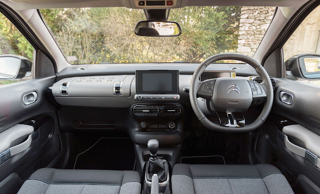 Citroen C4 Cactus 2 dashboard