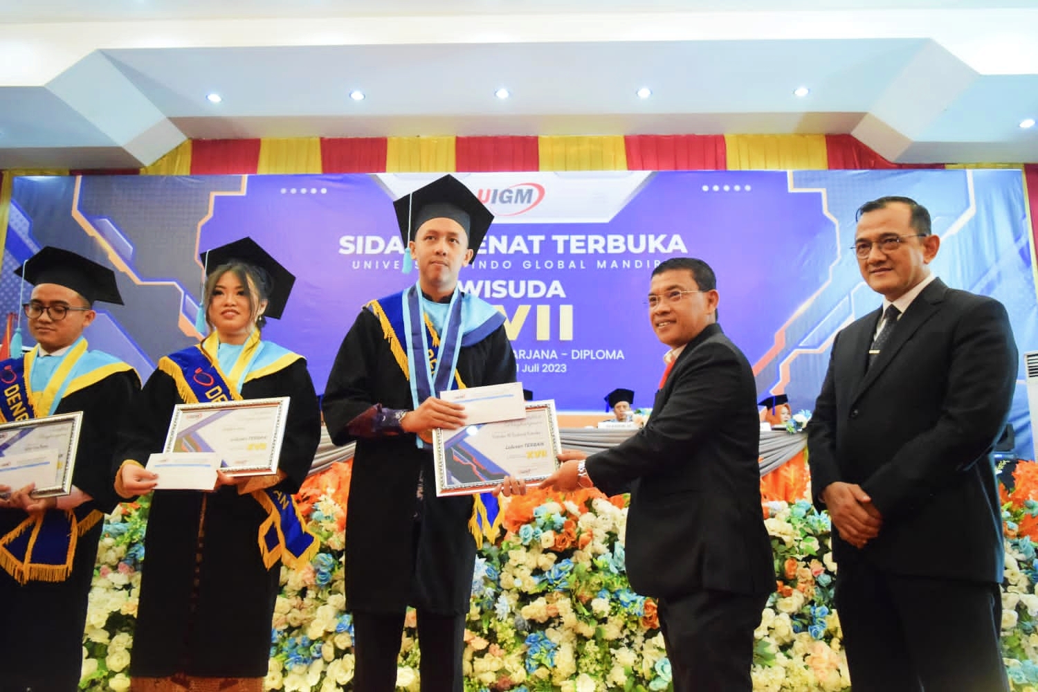 Bupati Devi Suhartoni Beri Keynote Speaker di Universitas Indo Global Mandiri