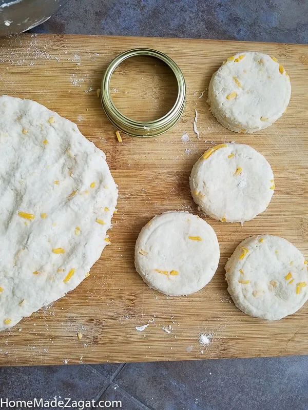 Easy recipe to make coconut bake biscuits. A fusion of cheese biscuits and coconut bake. A great breakfast option.