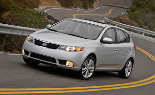 2012-Kia-Forte-5-Door-Hatchback-Feature-0410_rdax_646x396