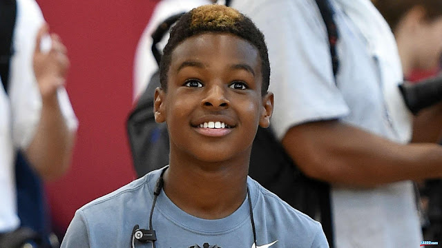 Lebron James Jr. เจริญตามรอยพ่อ โชว์ลวดลายเล่นบาสเก็ตบอล ( มีคลิป )