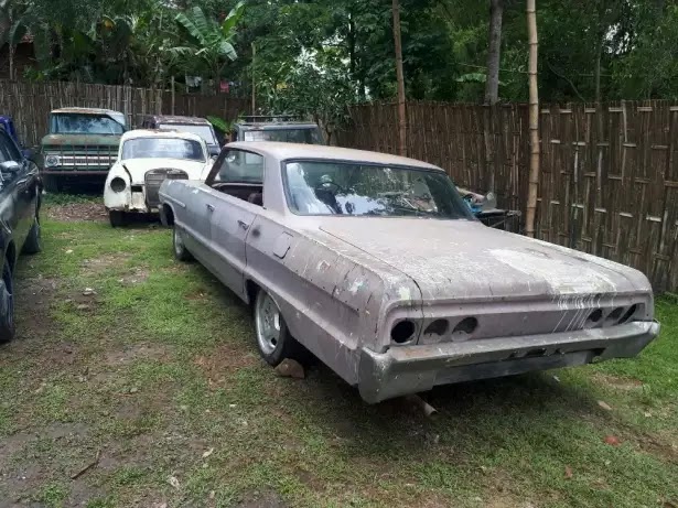 Jual Bahan Chevrolet  Impala  Tahun 1964 Mesin Sehat 