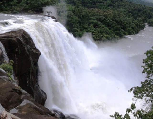 Thusharagiri waterfalls