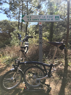 French Village Diaries #KTTinyTourer 2019 cycling challenge Ile de Ré Canal de la Garonne