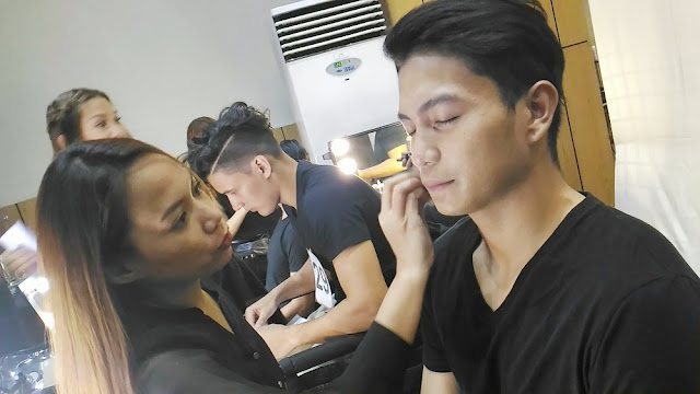 how to become a professional model in Manila