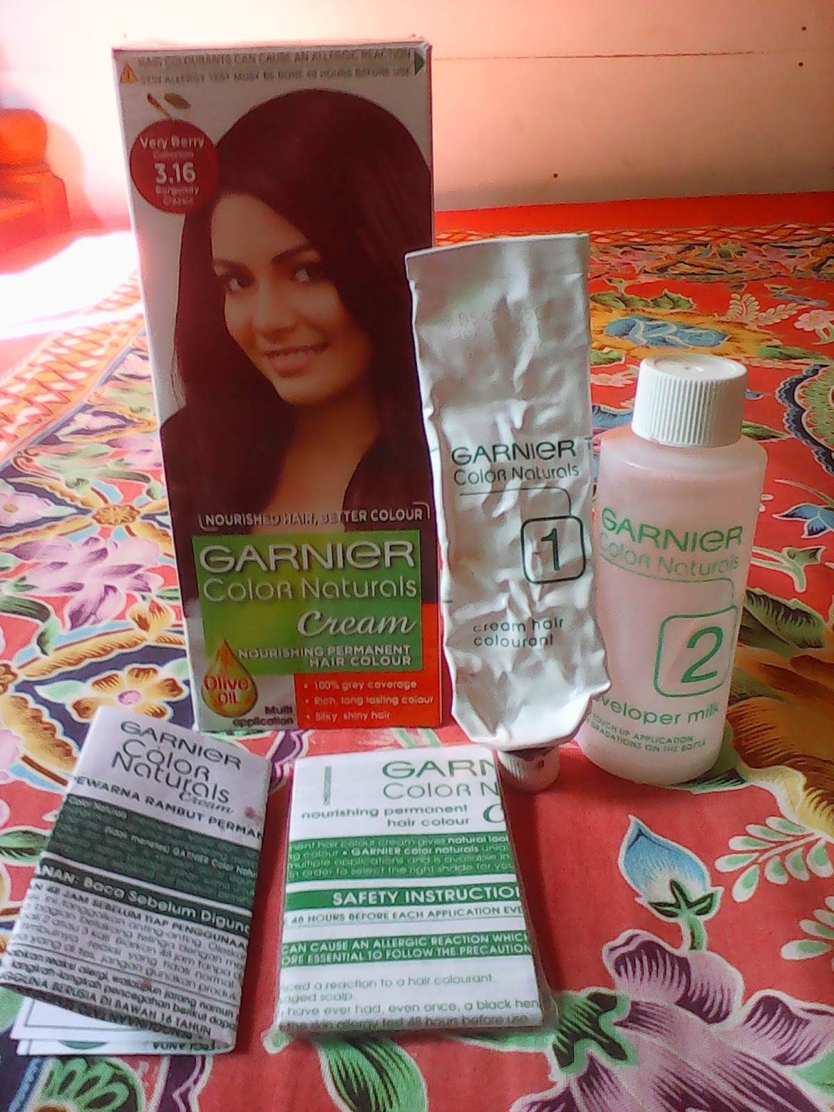 Review Semir Rambut  Garnier  Warna  Burgundy 