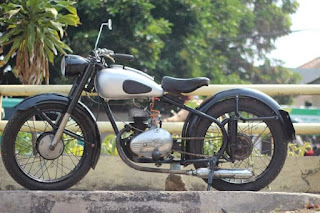 Dijual Sparta Villiers 125 cc 1955 Kondisi ganteng kayak artis