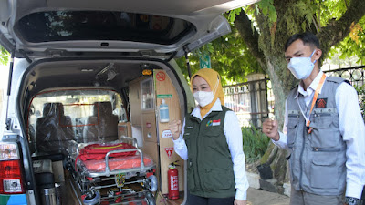 Jabar Bergerak Salurkan Bantuan Dua Unit Ambulans dan 14.000 Paket Sembako