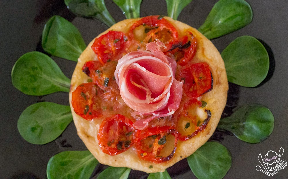 http://danslacuisinedecharlottine.blogspot.fr/2015/04/tarte-fine-aux-tomates-cerise-marinees.html