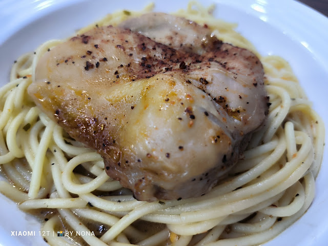 Spaghetti Aglio Olio Ayamas