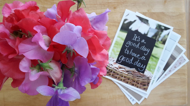 Project 365 2015 day 181 - Sweet peas and lovely words // 76sunflowers