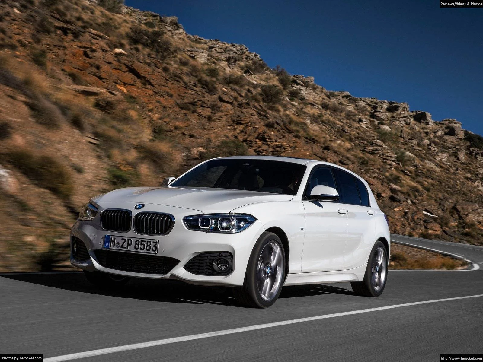 Hình ảnh xe ô tô BMW 1-Series 2016 & nội ngoại thất