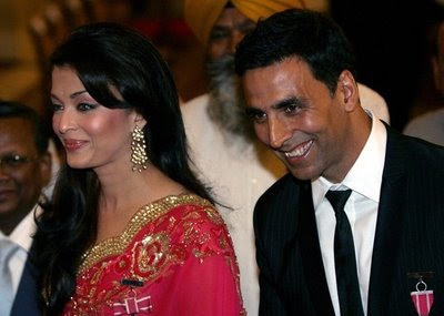 Padma Shri Awards Ceremony - Aishwarya Rai and Akshay Kumar Photo Collection