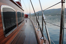 2012-06-07 05.28.52