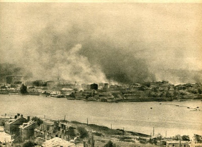 Bombardeo de Sebastopol durante la Segunda Guerra Mundial Bombing of Sevastopol during World War II