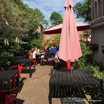 outdoor patio at Stauf's Coffee Roasters in German Village in Columbus, Ohio