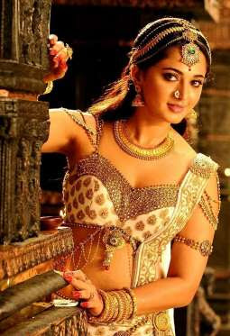 Beautiful Actress Anushka Shetty