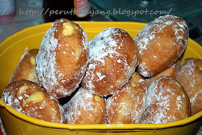 Dapur Suzi: Donut Inti Kastard