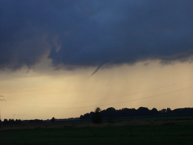 What to do before a tornado?