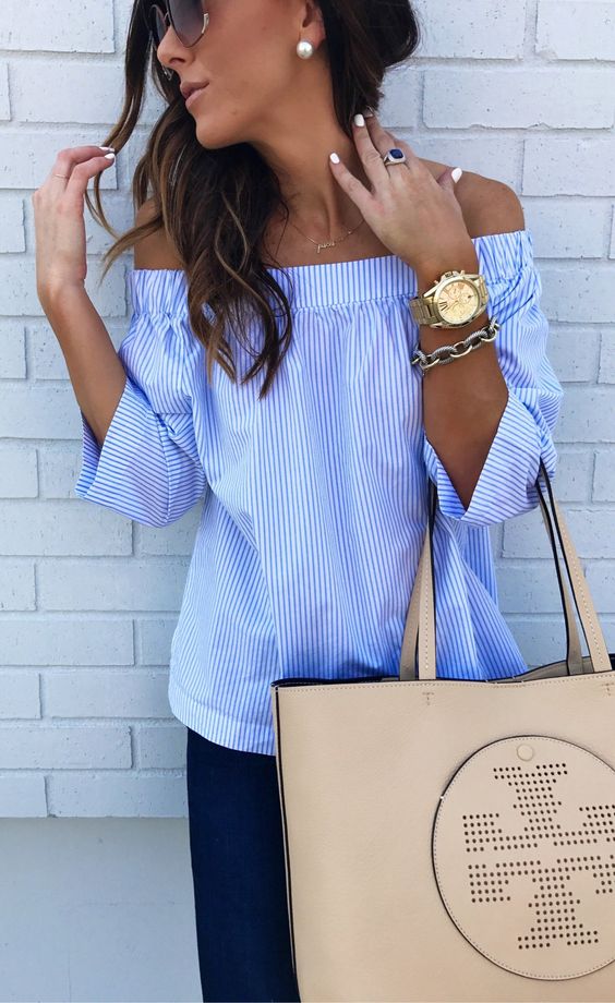 cool spring outfit | blue off shoulder blouse + nude bag + skinnies