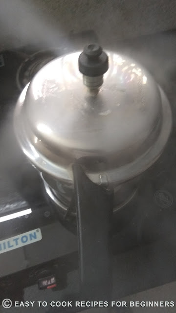 whistle-coming-from-pressure-cooker