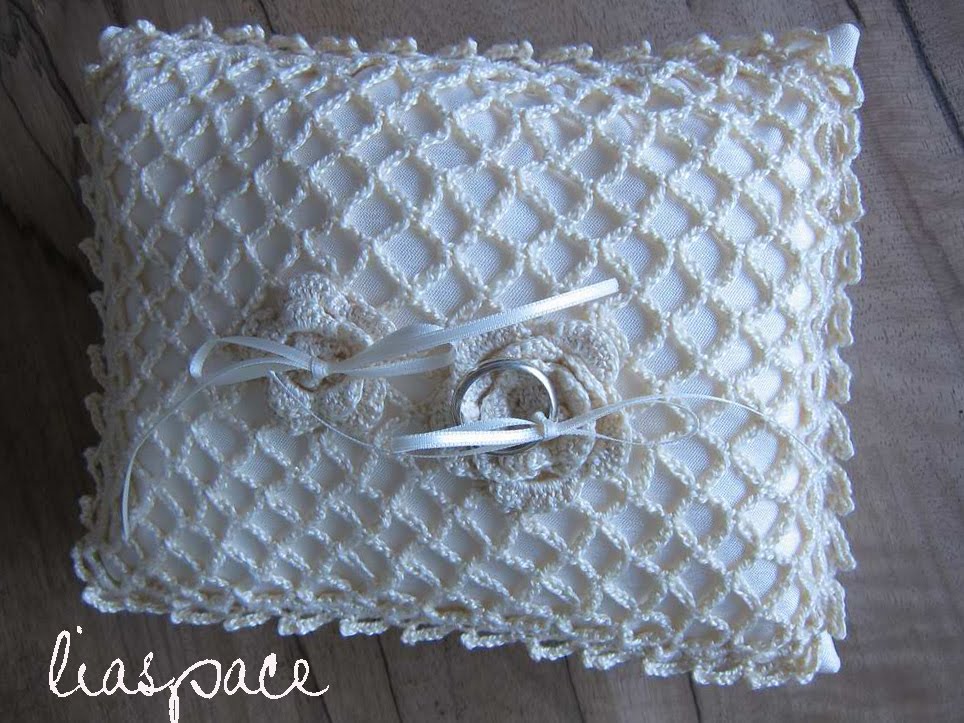 Remember I posted my wedding ring pillow crochet top