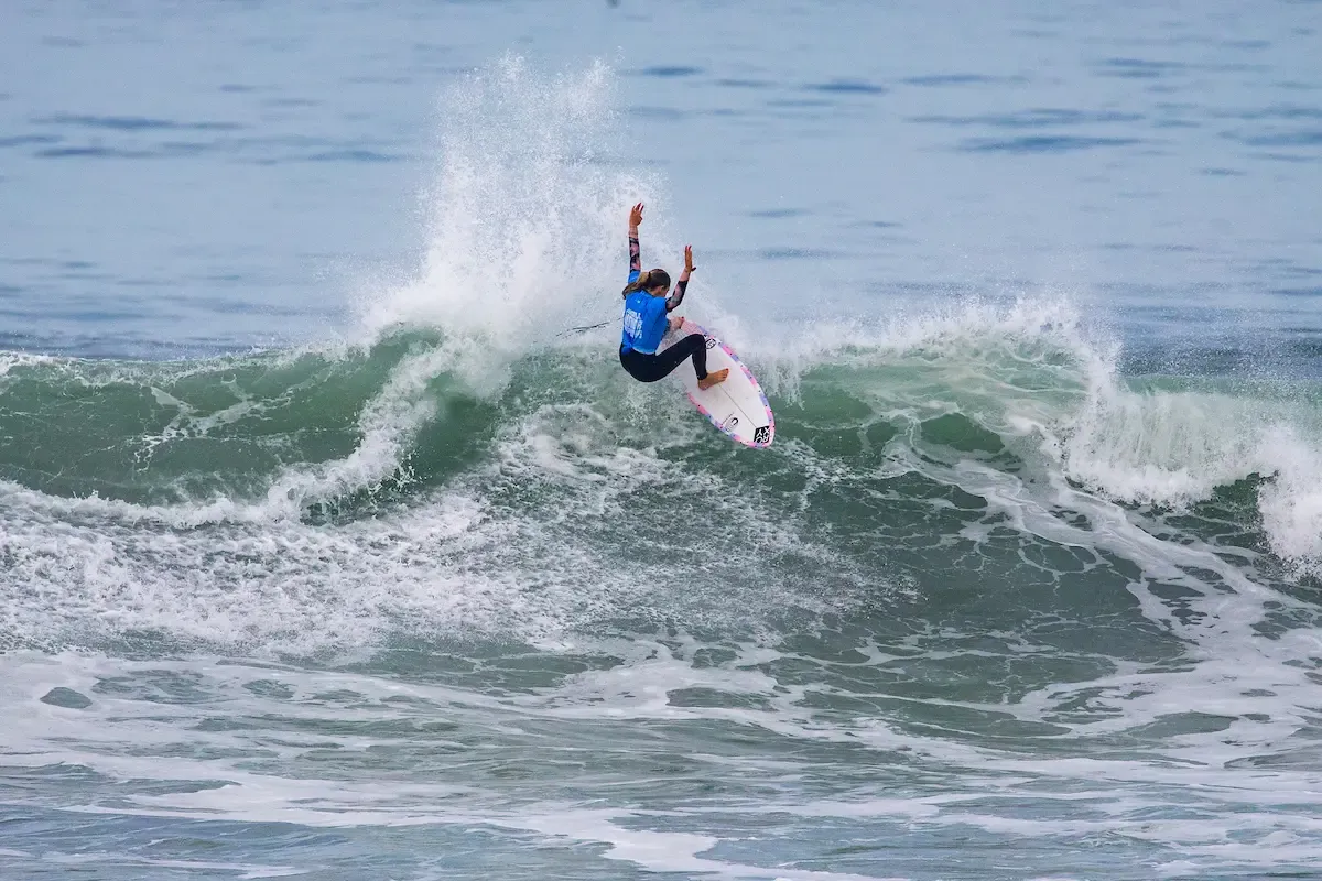 surf30 SAMBAZON World Junior Championships Hosted by Best Western Janire Gonzalez Etxabarri 22Juniors 2063 Kenny Morris