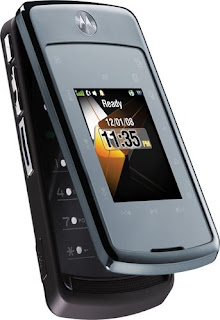 Motorola i9 iDEN clamshell phone