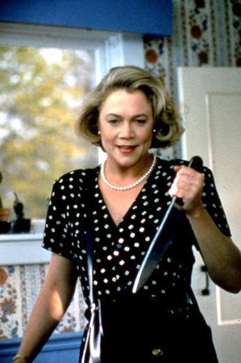 Kathleen Turner Profile pictures, Dp Images