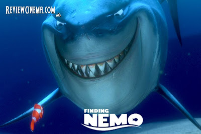 <img src="Finding Nemo.jpg" alt="Finding Nemo Marlin dan Dory bertemu ikan hiu, Bruce">