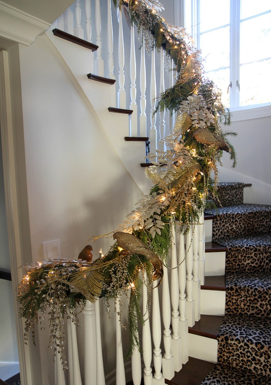  Christmas  staircase  ideas  for decorating  My Staircase  