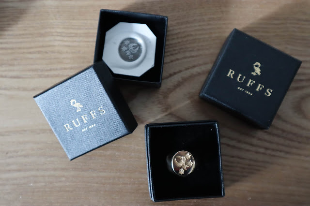 Signet rings