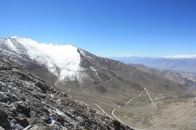 Delhi to Ladakh Bike Trip: A Comprehensive Guide