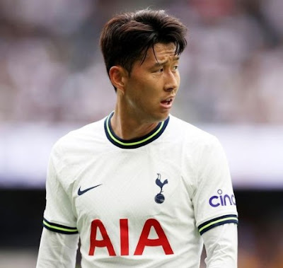Bóng đá 17/1: Huyền thoại Eric Cantona chỉ trích Ronaldo
