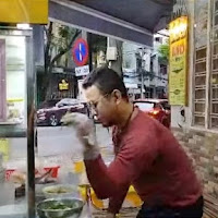 Penjual mi dipenjara 5 tahun perli menteri makan di restoran Salt Bae