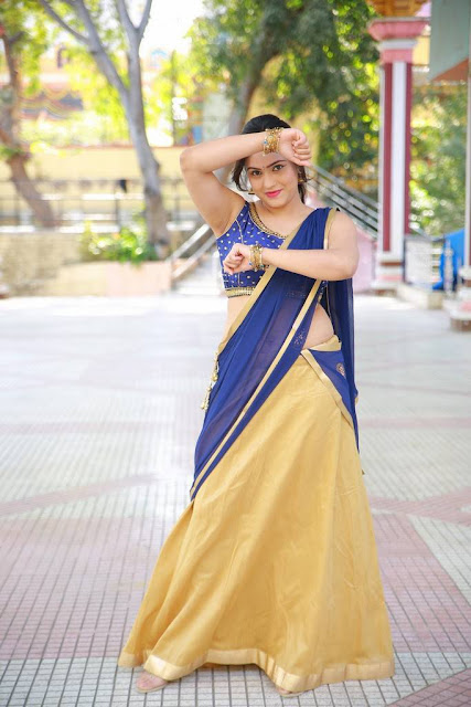 Telugu actress Priyansha dubey armpits pics in sleeveless dress