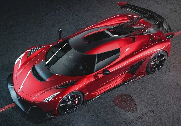 Koenigsegg Jesko Red Cherry Edition