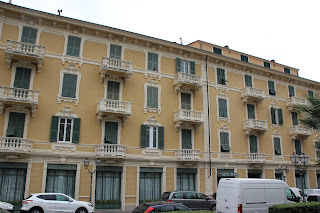 Alassio Hotels: www.alassio.mobi/de/ (Blumenriviera, Ligurien, Italien)