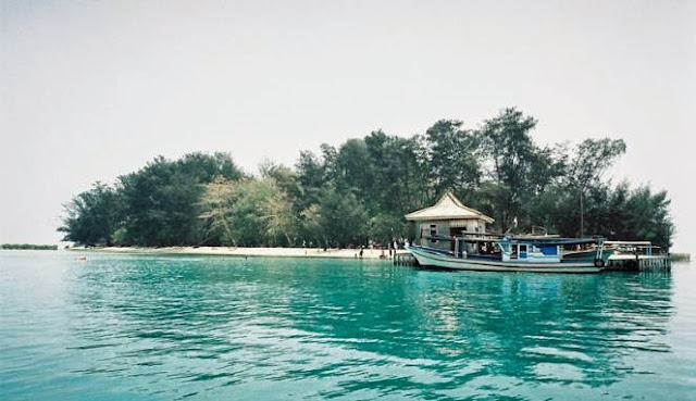 Pulau Semak Daun Jakarta