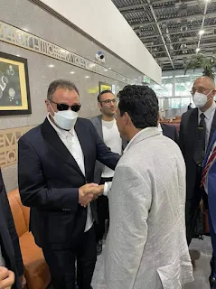 وزيرا الرياضة والطيران يستقبلان بعثة النادي الأهلي بمطار القاهرة