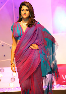 Sraddha Das Ramp At Vaishnavi Jewellers Fashion Show