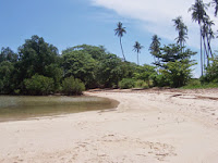 Wisata Alam Pantai Empu Rancak Di Jepara