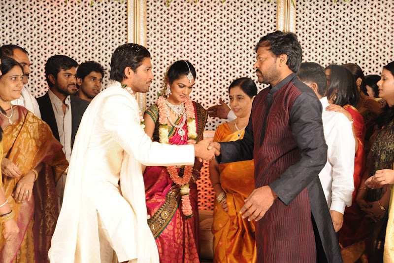 Allu Arjun and Sneha Reddy Engagement Photo Gallery event pictures