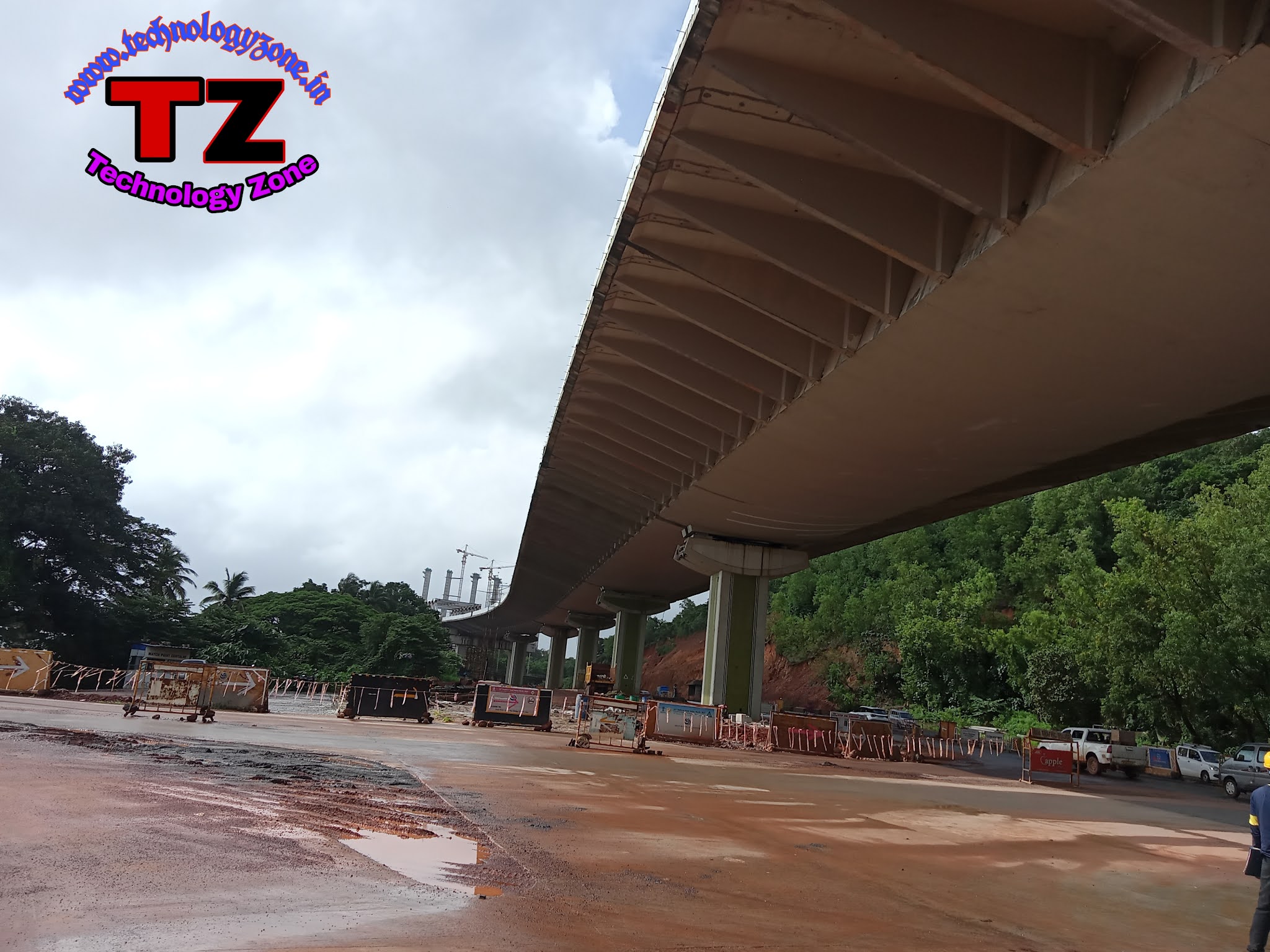 The New Zuari Bridge at Goa