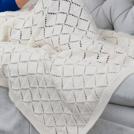 Delicate Diamonds Throw - Free Pattern