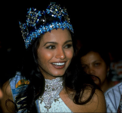 former-miss-india-and-miss-world-diana-hayden.jpeg (400×371)