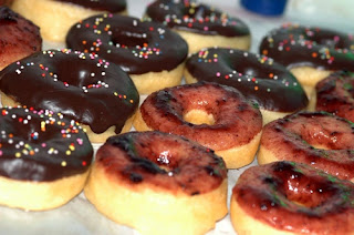 Resep Membuat Donat Talas, cara membuat donat talas, resep donat talas