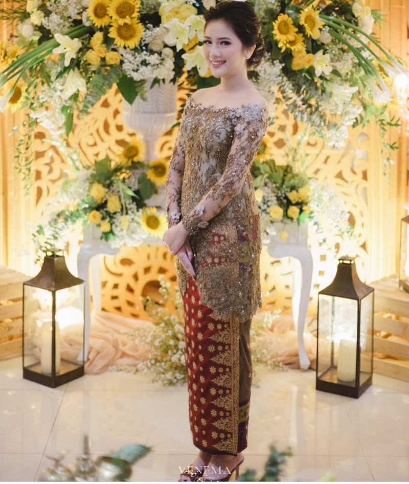 36+ Model Baju Kebaya Rok