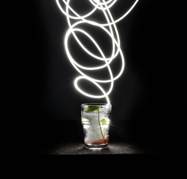 LIGHT PAINTING 