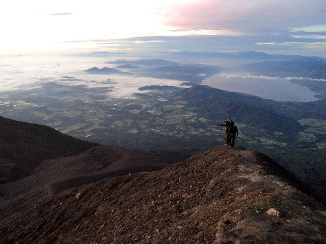8 Fakta Gunung - Gunung Di Sumatera Barat